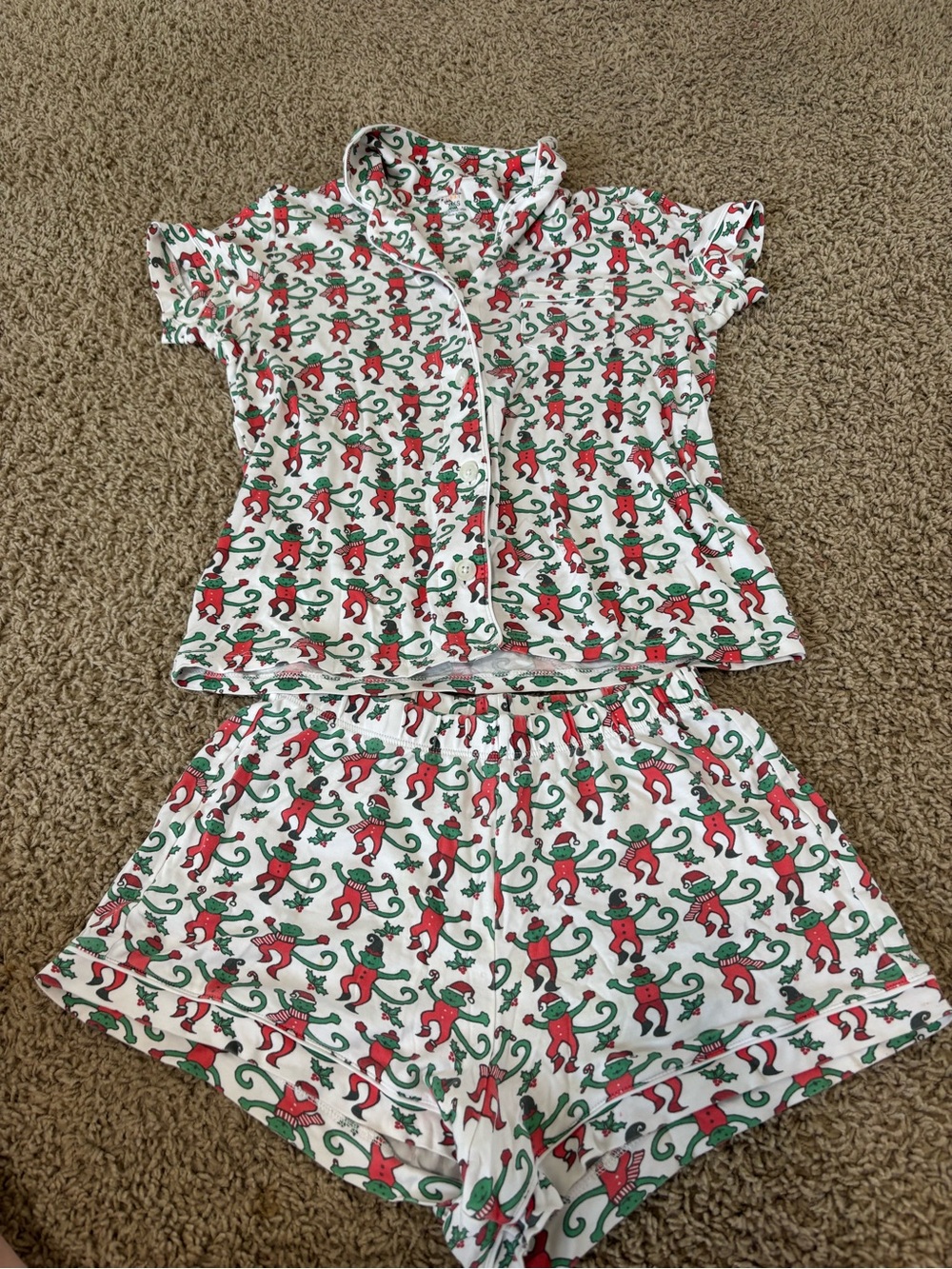 RARE Womens Roller Rabbit Christmas Pajamas